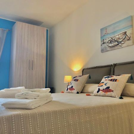 Xenia House Apartman Lascari Kültér fotó